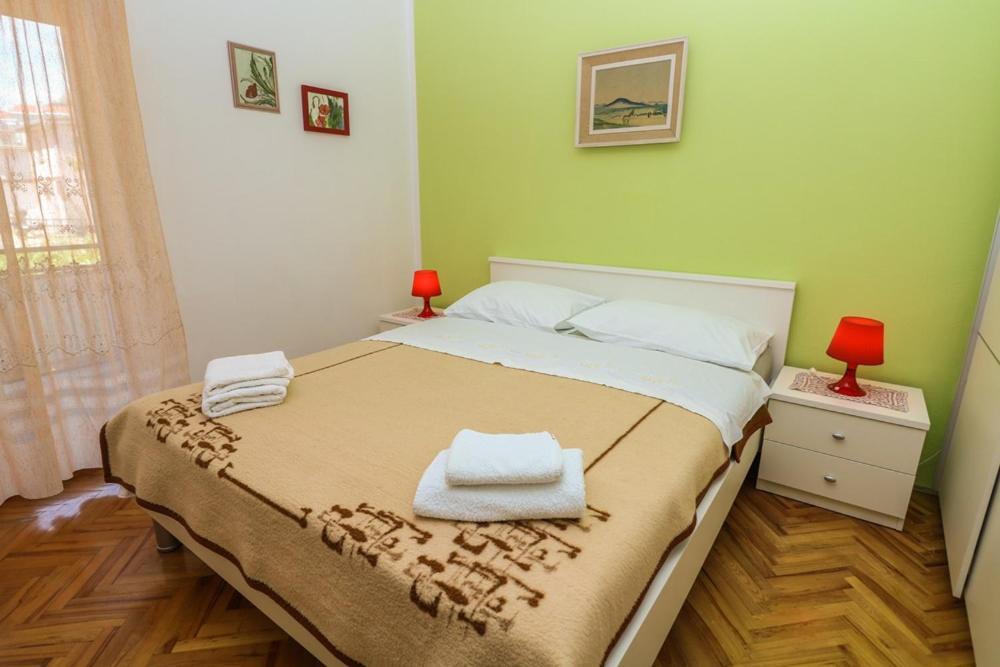 Double Rooms Tomica 2 With Balcony Baška Exterior foto