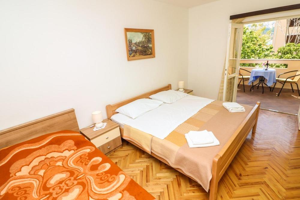 Double Rooms Tomica 2 With Balcony Baška Exterior foto