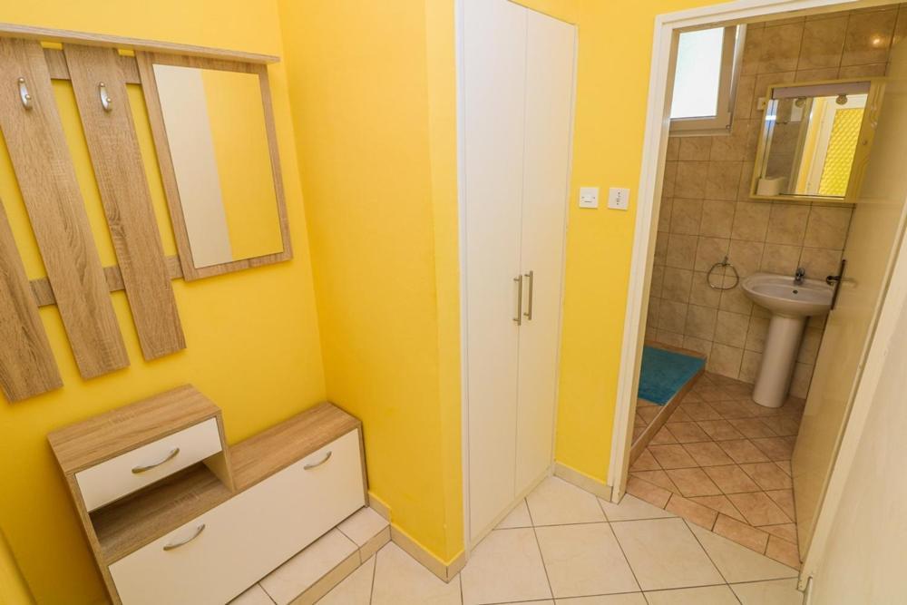 Double Rooms Tomica 2 With Balcony Baška Exterior foto