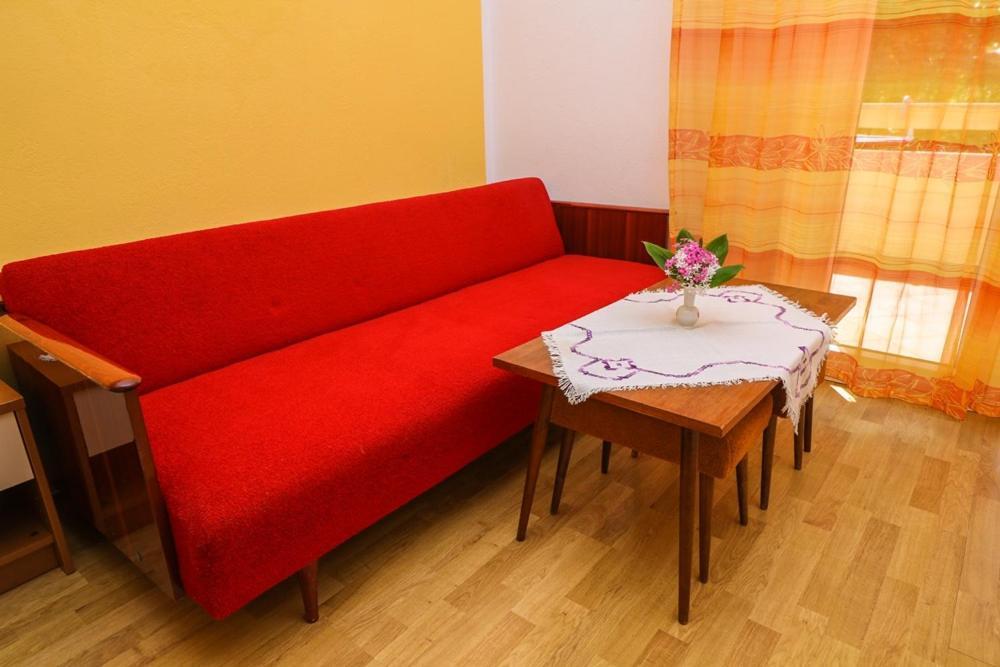Double Rooms Tomica 2 With Balcony Baška Exterior foto