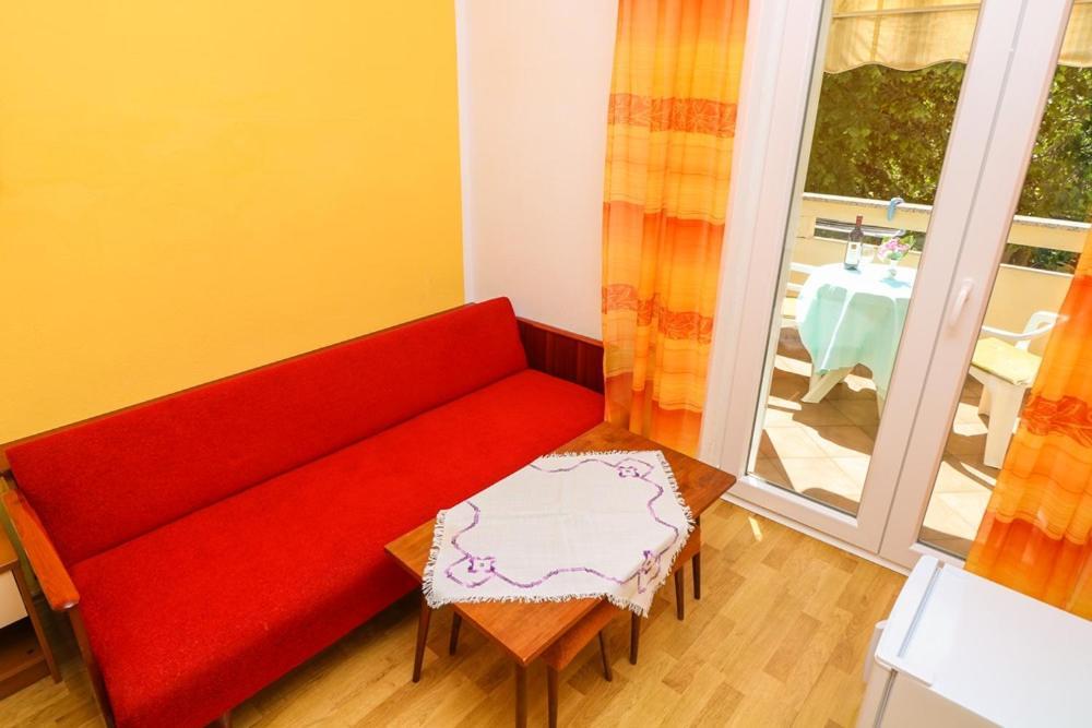 Double Rooms Tomica 2 With Balcony Baška Exterior foto